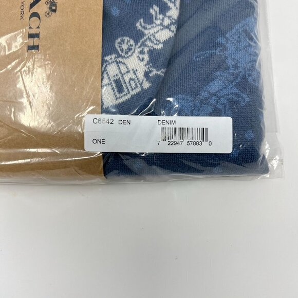 Horse And Carriage Hat And Scarf Set in Denim NEW $243 - Picture 7 of 10